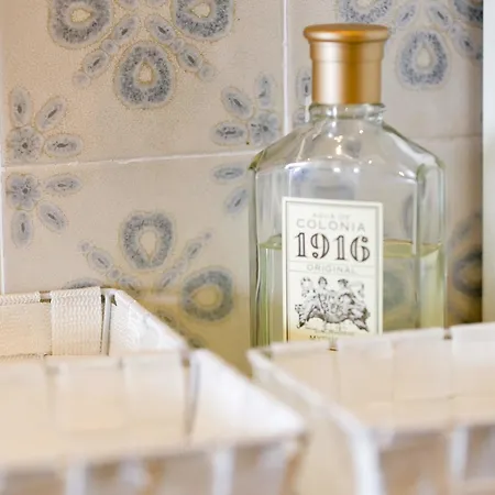 Suitur Frente A La Playa *