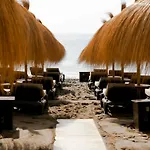 Suitur Frente A La Playa * فوينخيرولا