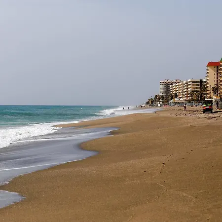 Suitur Frente A La Playa Lejlighed *