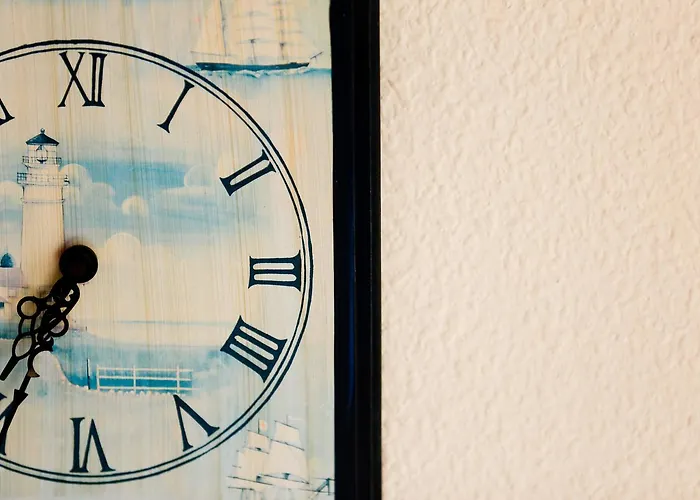 Suitur Frente A La Playa *