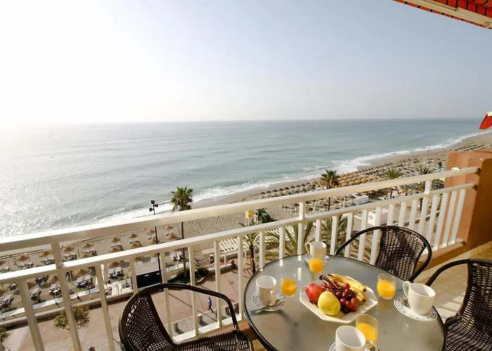 Suitur Frente A La Playa