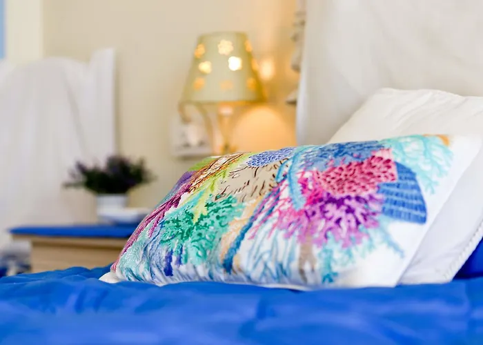 Suitur Frente A La Playa