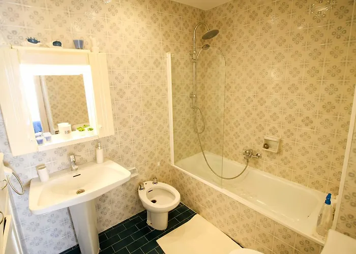 Suitur Frente A La Playa * Fuengirola